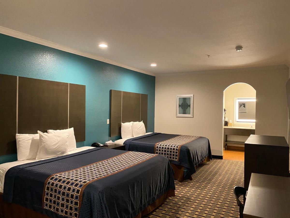 Regency Inn & Suites- Nw Houston Jersey Village Exterior foto